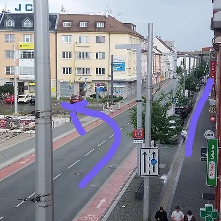 Utulny Byt U Nadrazi Wi-fi Zdarma * Hradec Králové