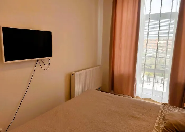 דירה Utulny Byt U Nadrazi Wi-fi Zdarma Hradec Králové